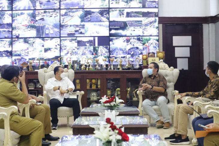 Eri: Kerja sama Grab dan Pemkot Surabaya Harus Bermanfaat Buat Warga