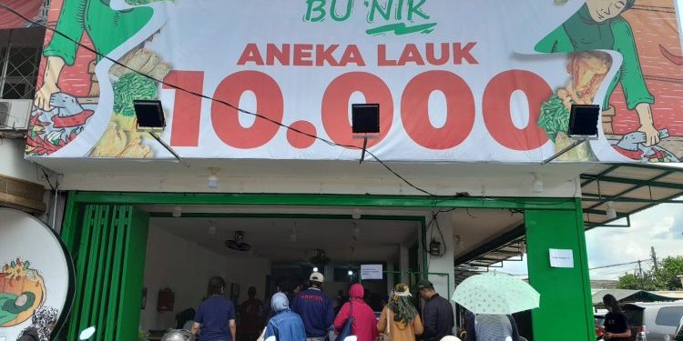 RM Sambal Bu Nik, Makanan Khas Nusantara Yang Lagi Viral