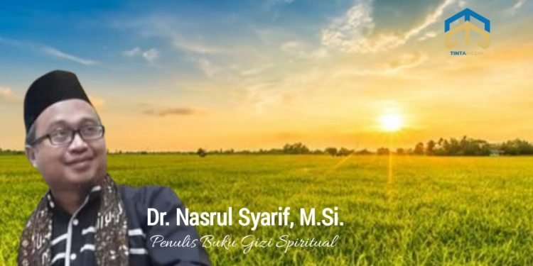 Islam Hakikatnya Adalah Tunduk untuk Menaati Allah