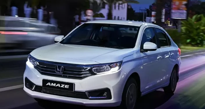 Idola Kaum Milenial, Mobil Sedan Termurah 100 Jutaan Honda Amaze 2023 Dengan Fitur Playback Suara Hemat Bahan Bakar