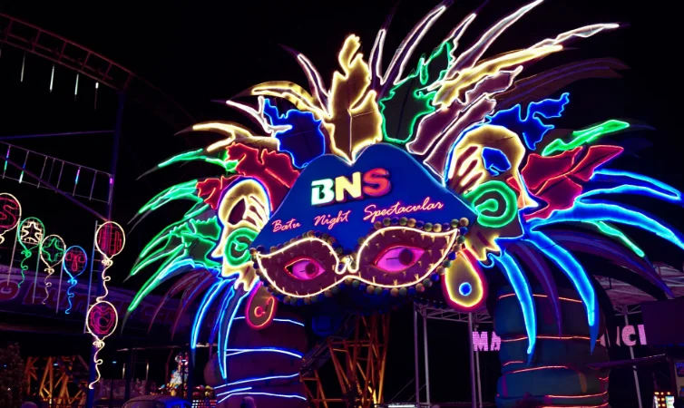 3. Batu Night Spectacular