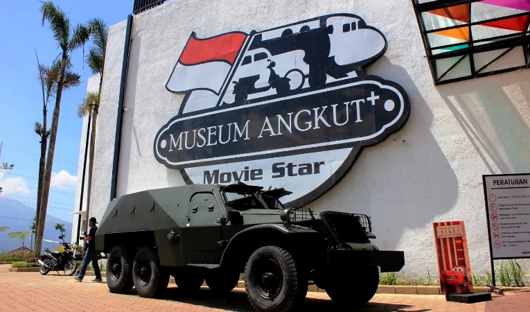 4. Museum Angkut