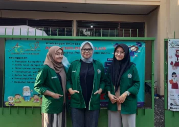 Mahasiswa UHAMKA melaksanakan kegiatan PKL di bimbel ACC.