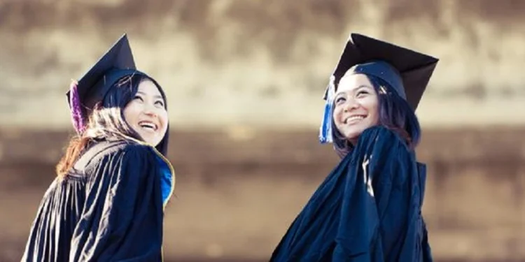 Cara Memilih Perguruan Tinggi Luar Negeri dengan Tepat