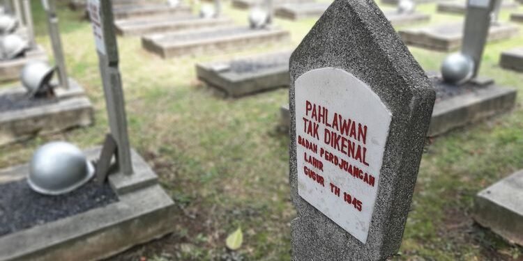 Pahlawan Tanpa Nama di Balik Sejarah