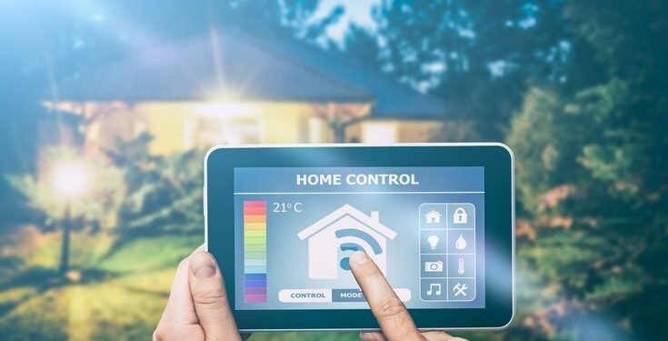 Teknologi Rumah Pintar: Lampu Otomatis dan Keamanan Digital